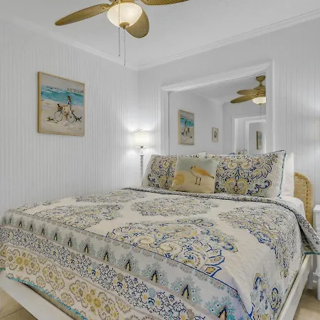 Dolphin Watch Villa Tybee Island Exterior photo